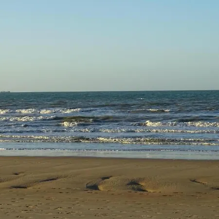 In With Stunning Sea Views