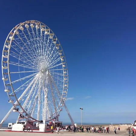 In With Stunning Sea Views Appartamento